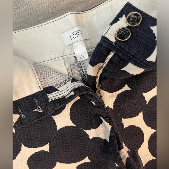 LOFT shorts - Picture 2 of 3